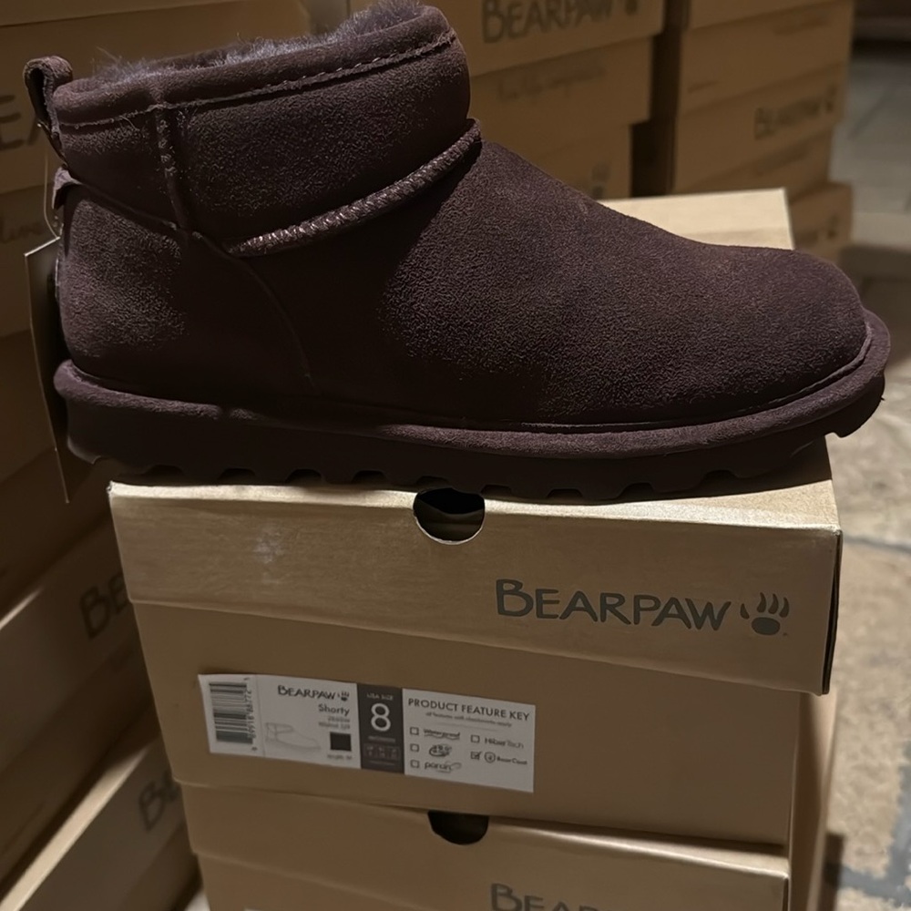 Bearpaw Shorty Walnut Boots wide